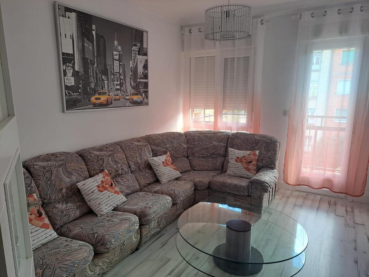 Apartamentos El Conde Санто Доминго де ла Калсада Екстериор снимка