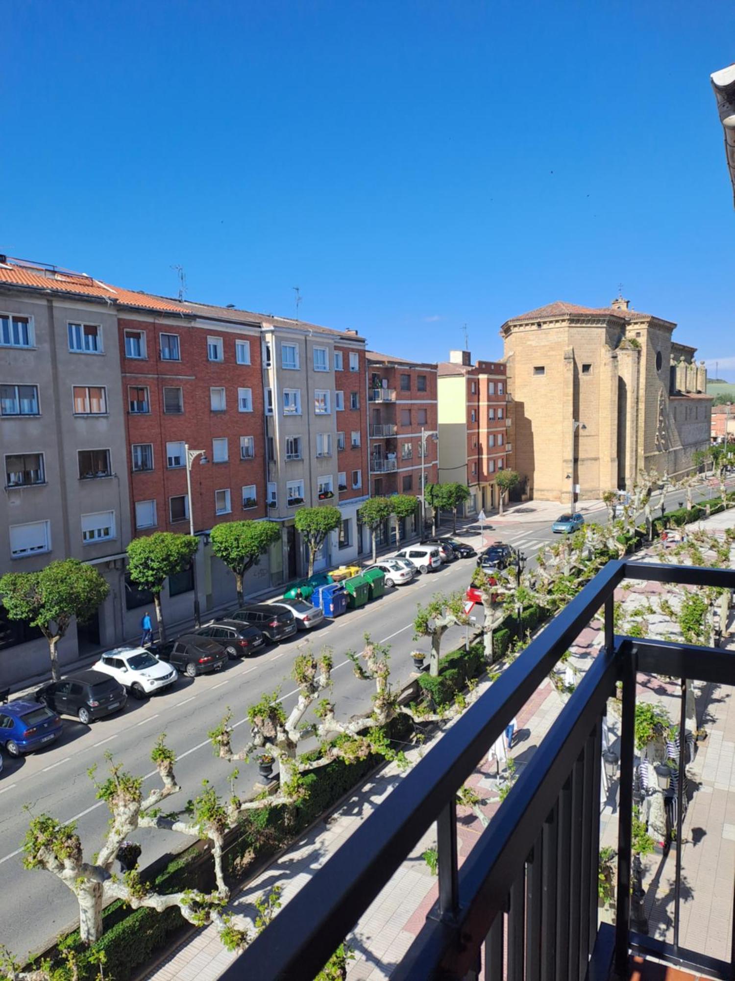 Apartamentos El Conde Санто Доминго де ла Калсада Екстериор снимка