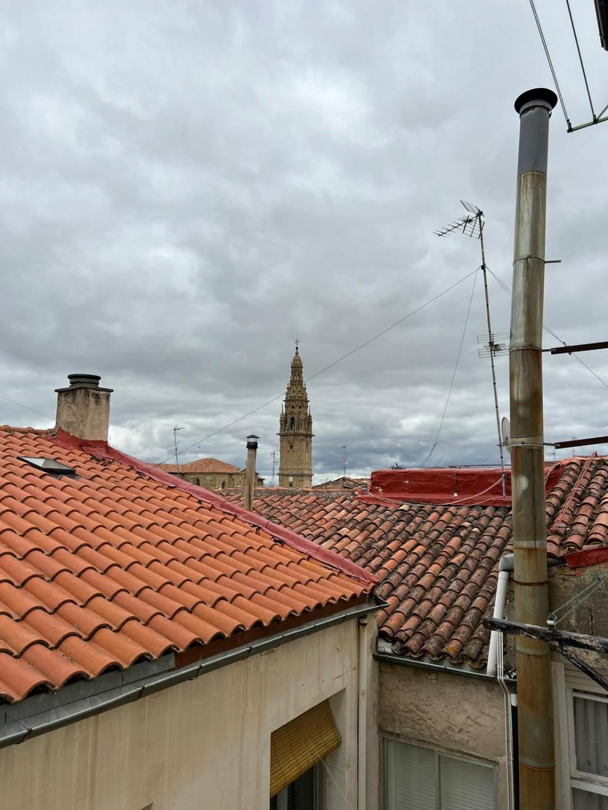 Apartamentos El Conde Санто Доминго де ла Калсада Екстериор снимка
