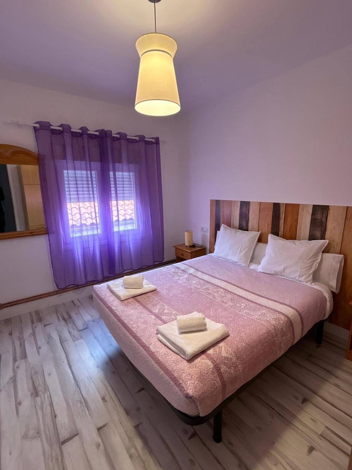 Apartamentos El Conde Санто Доминго де ла Калсада Екстериор снимка